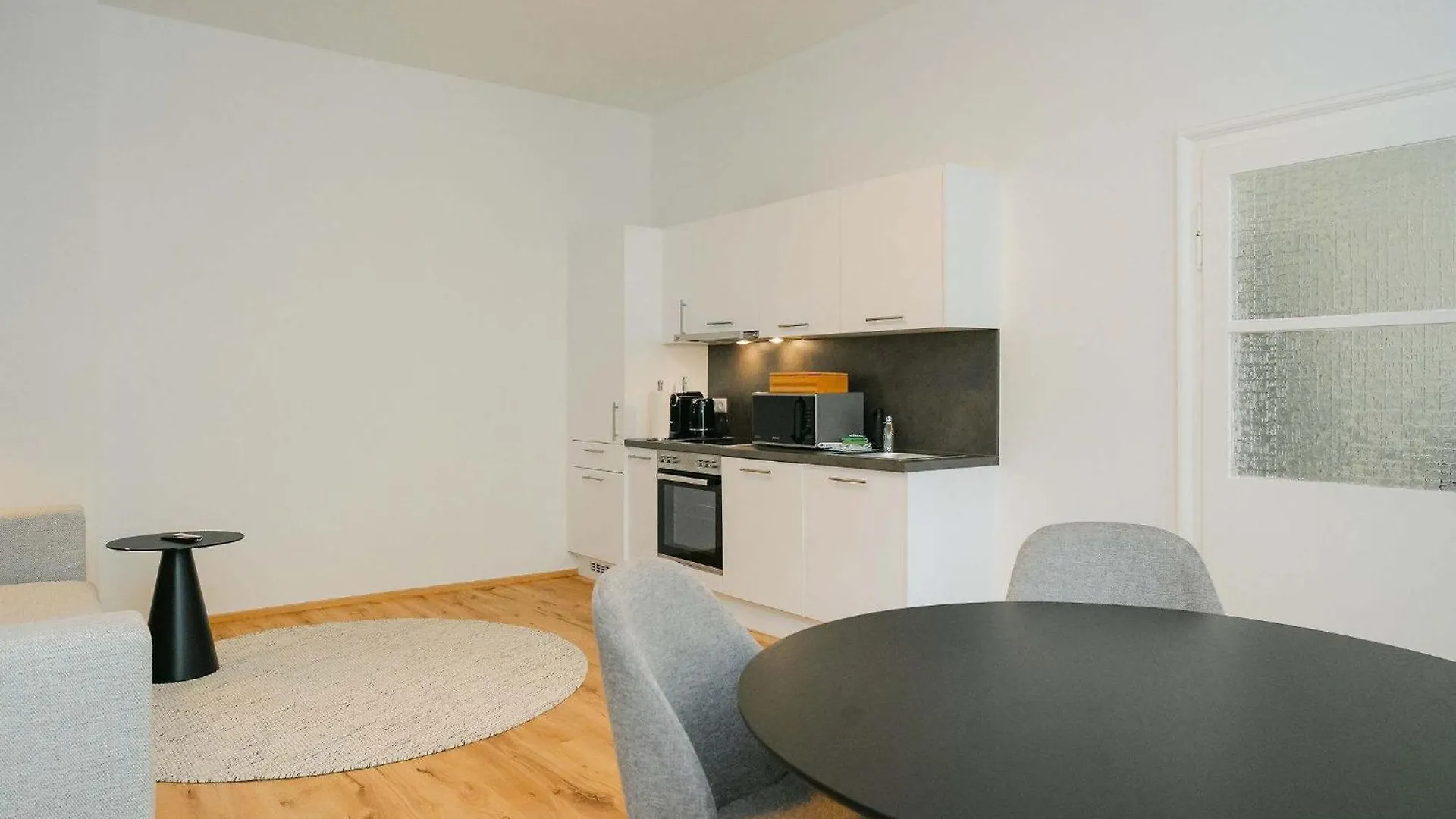 Appartement Neat 1Br Perfect For 4 Free Parking à Vienne 0*,