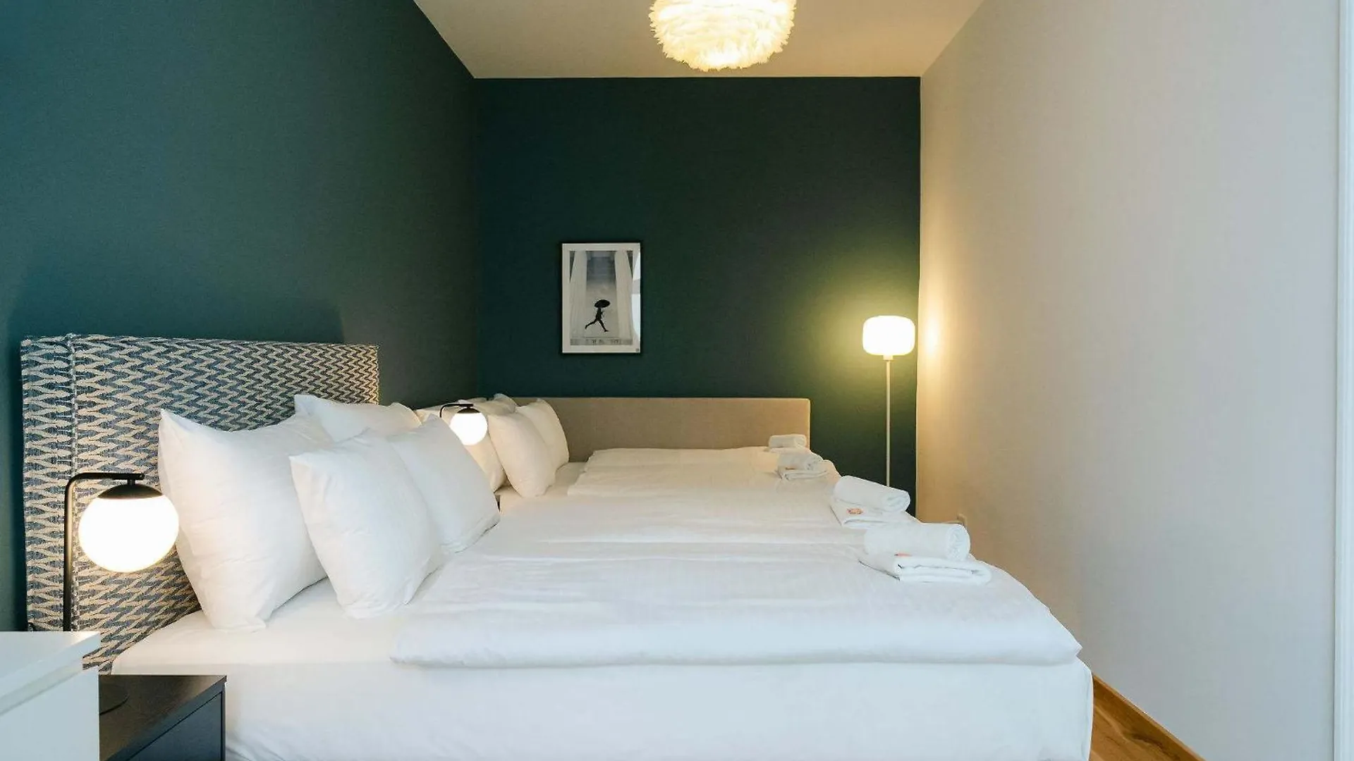 Neat 1Br Perfect For 4 Free Parking location